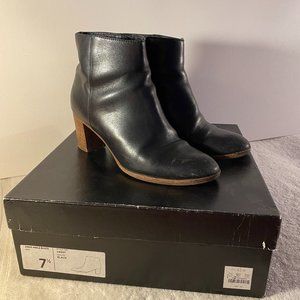 JCrew Aggie Ankle Boots/Booties, Black, US 7.5